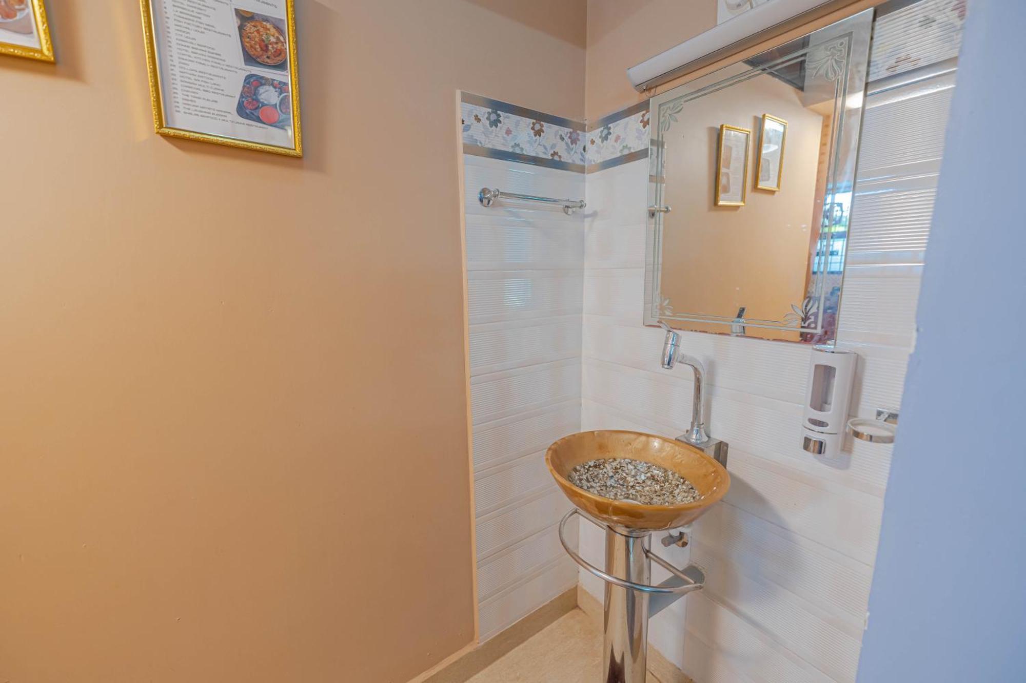 Udupi Homestay - Hill Top Villa Екстериор снимка